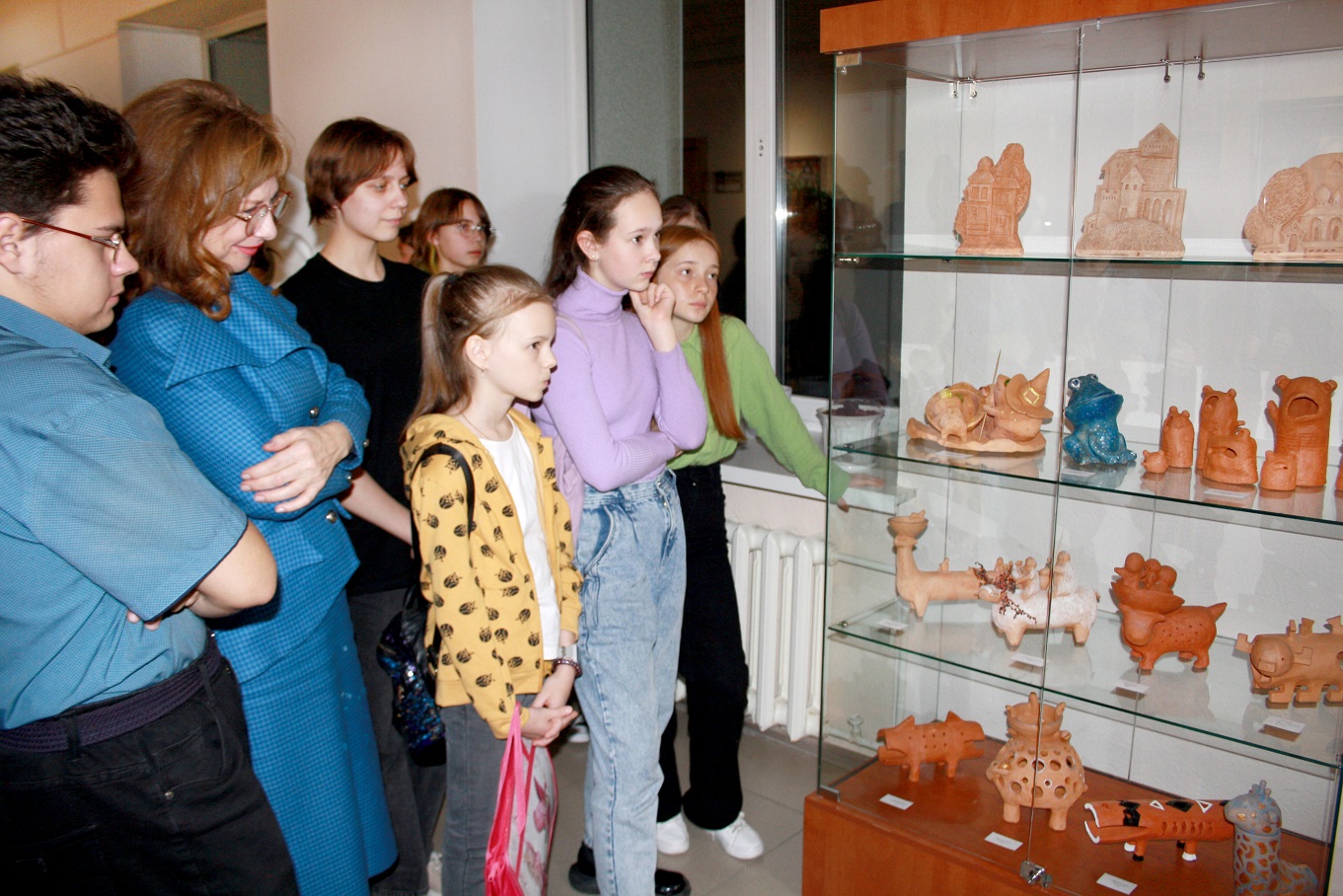 Открытие выставки керамики "Путь к вершине".