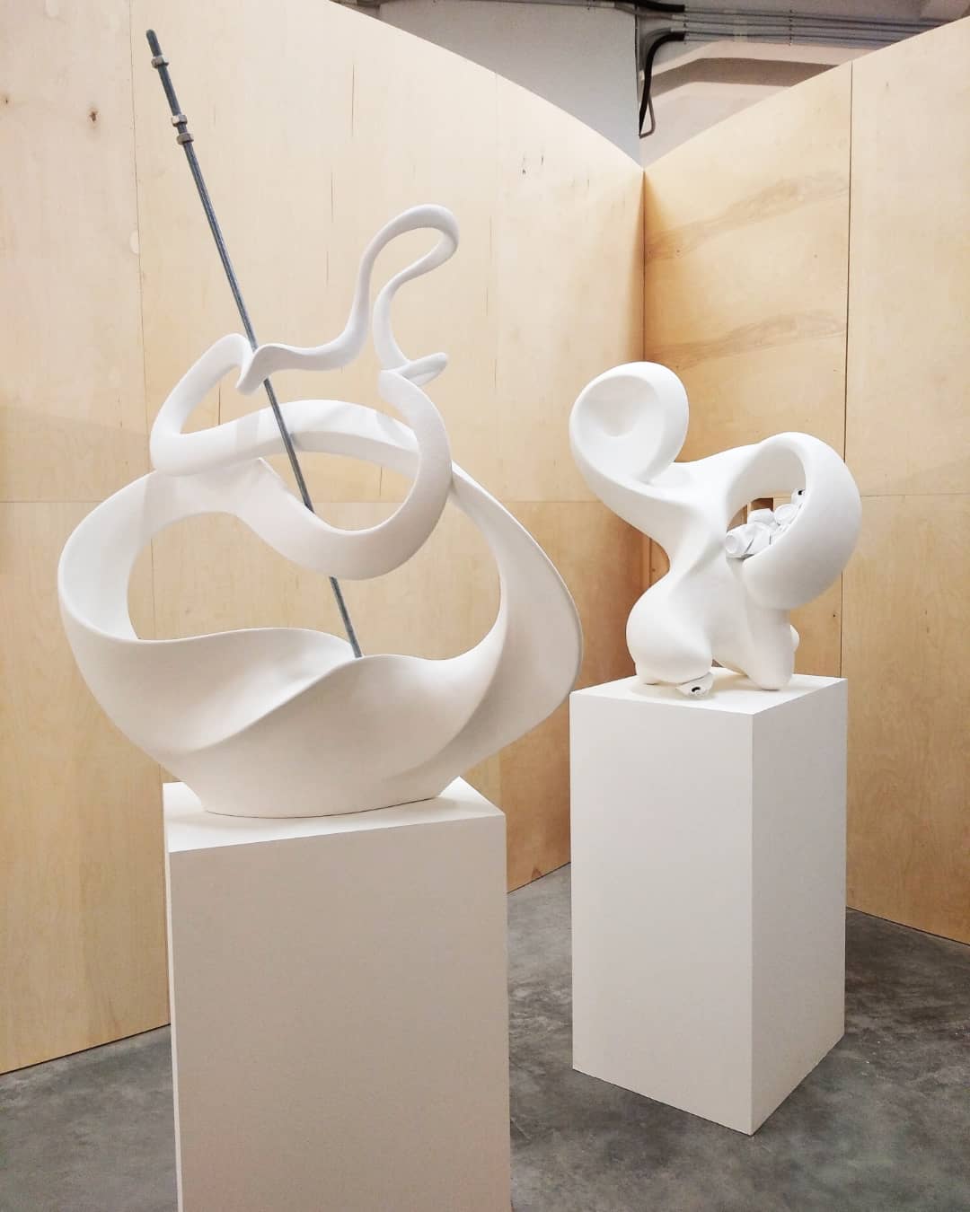 Работы выставки "Абстрактные скульптуры"